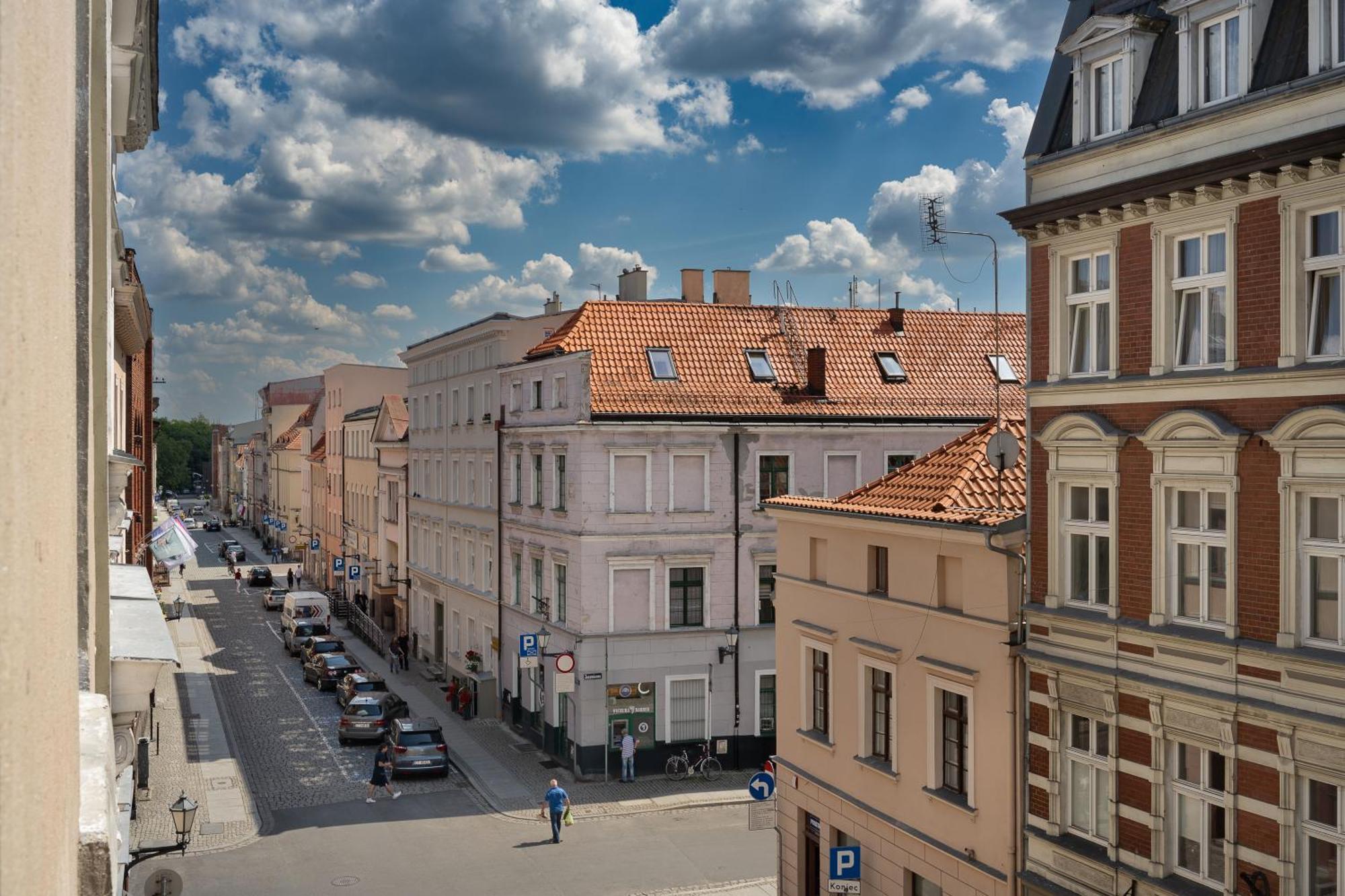 Апартаменты Secesja Prosta 10 - Apartament Teatralny Торунь Экстерьер фото